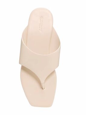 Old Navy Cream Wide-Strap Thong Sandal NWT